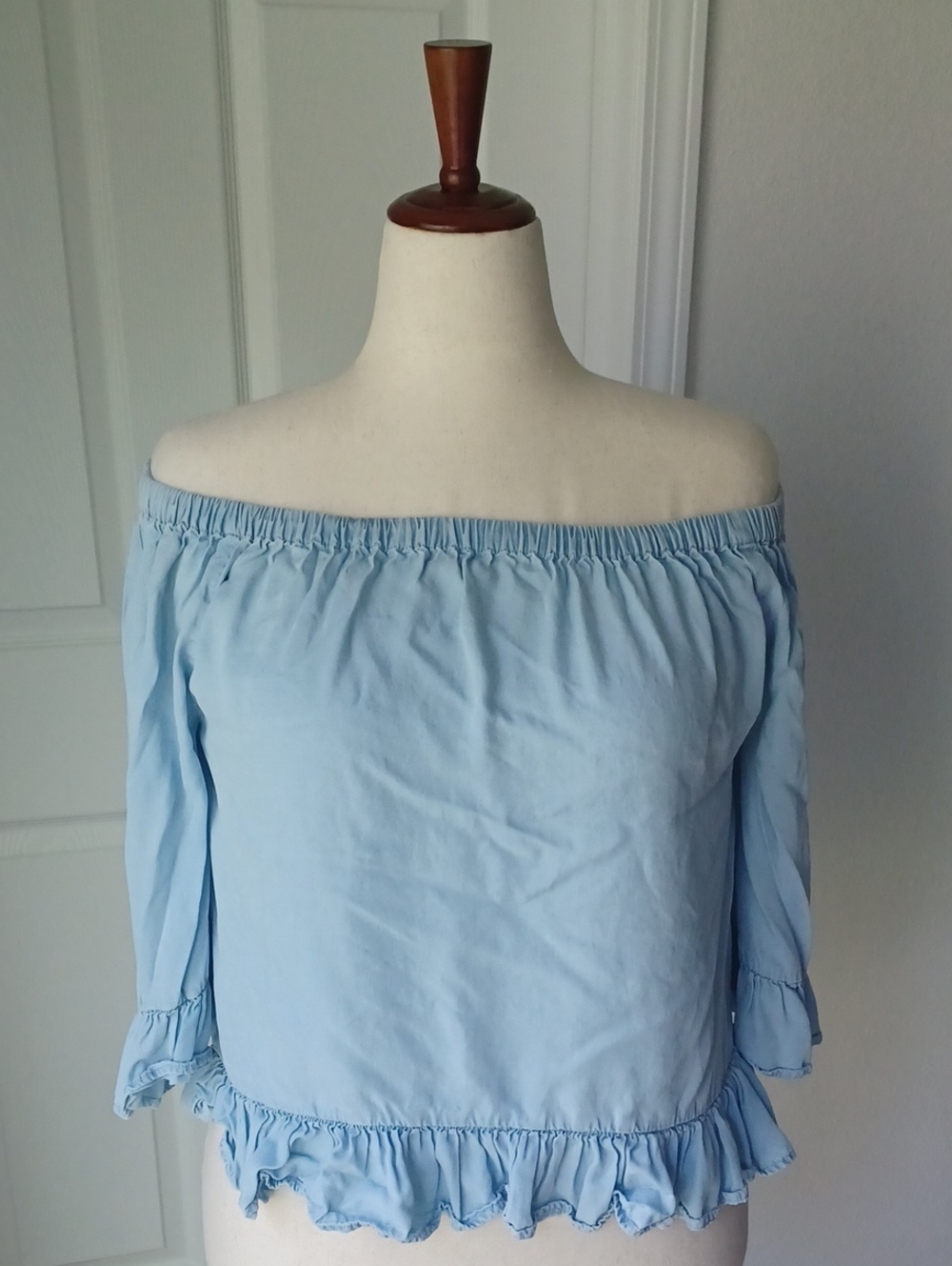 Off-the-Shoulder Light Blue Ruffle Hem Women's Top Medium